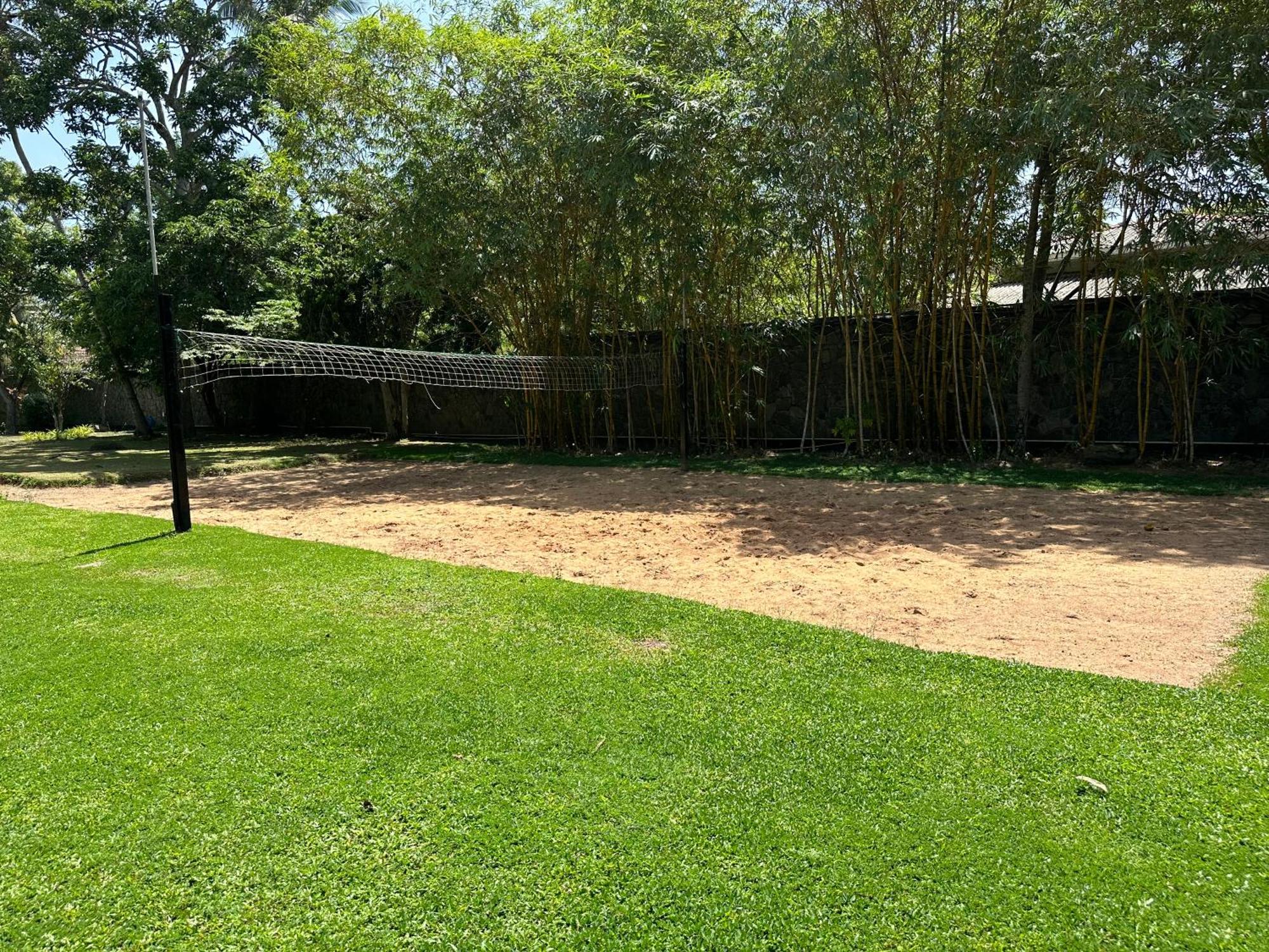 Amaluna Resorts Negombo Buitenkant foto