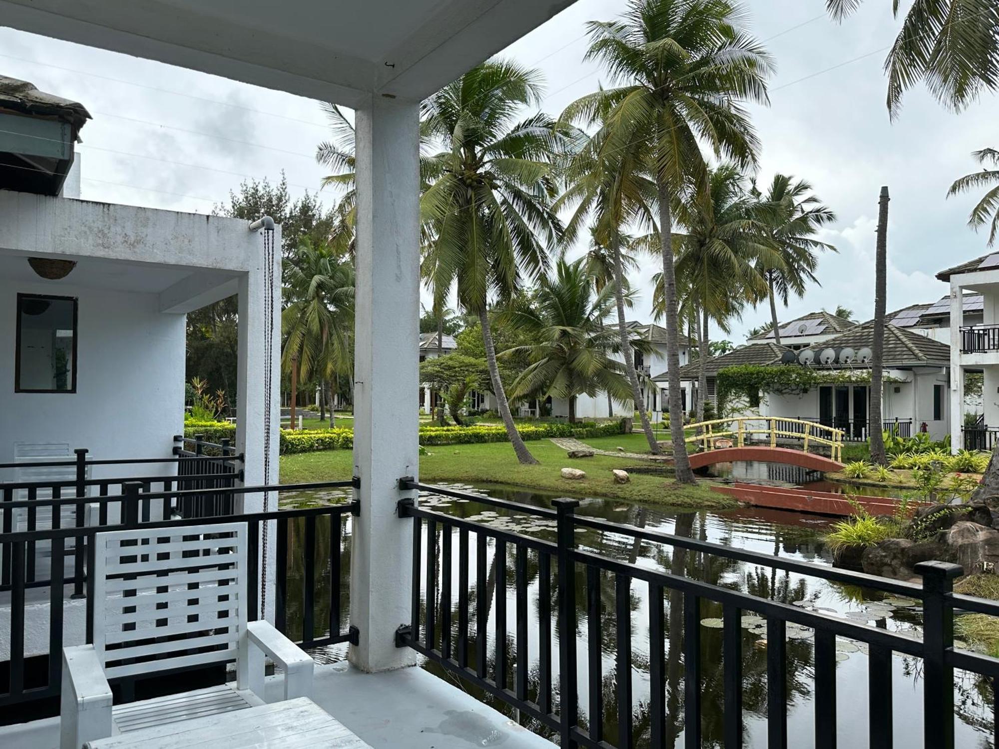 Amaluna Resorts Negombo Buitenkant foto