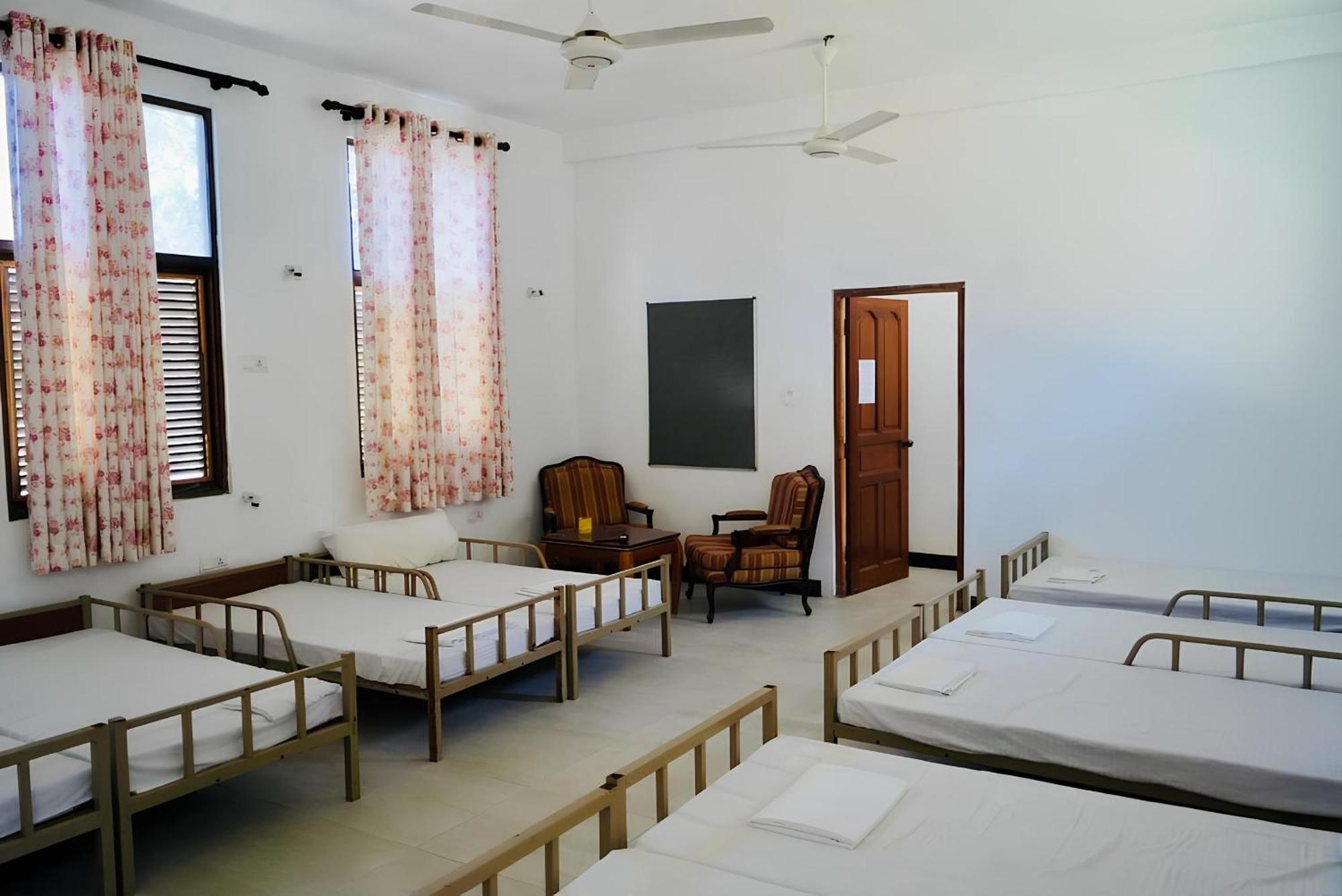 Amaluna Resorts Negombo Buitenkant foto